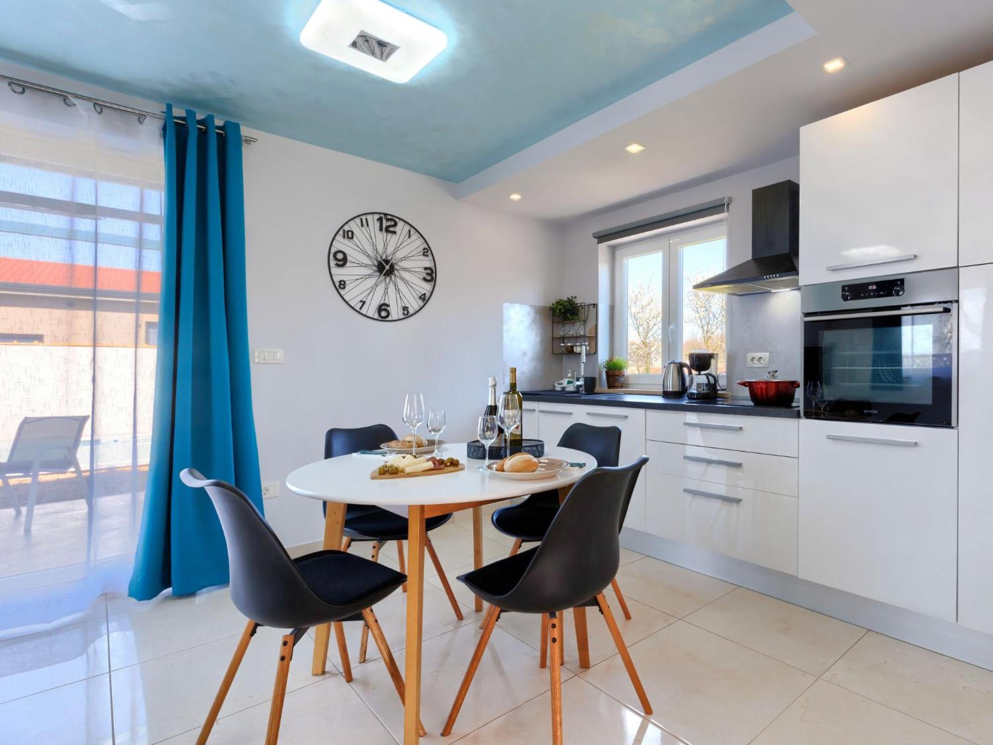 Holiday Home Villa Fenix By Interhome Zminj Exterior photo
